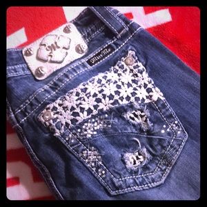 🌸🍀🌸 FUN and so cute Miss Me Jeans 🌸🍀🌸
